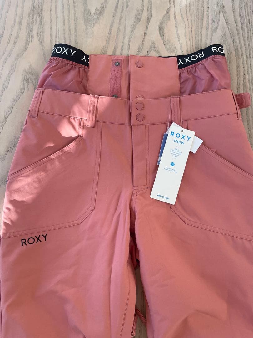 新品未使用　ROXY スノーボードパンツ L NKPO ピンク　スキー