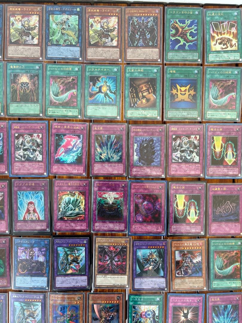 遊戯王カード　まとめ売り　300枚以上
