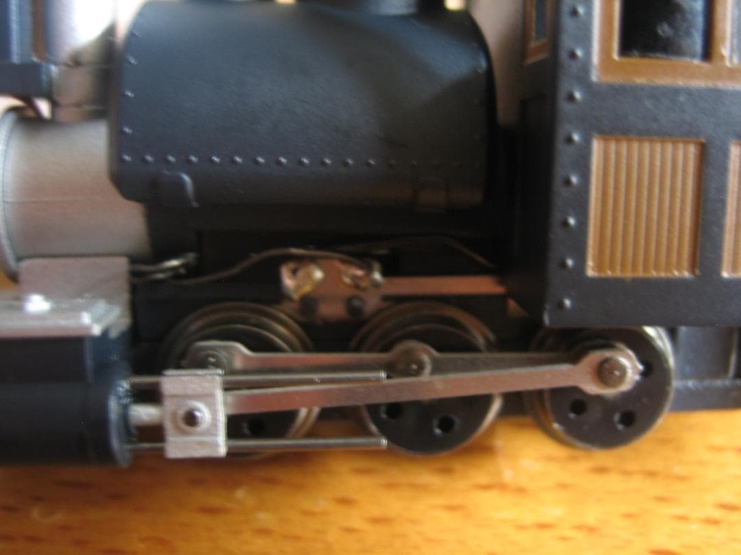 HOナロー／C型ポーターサドルタンク／0-6-0／大型前照灯点灯／ミニトレインズ