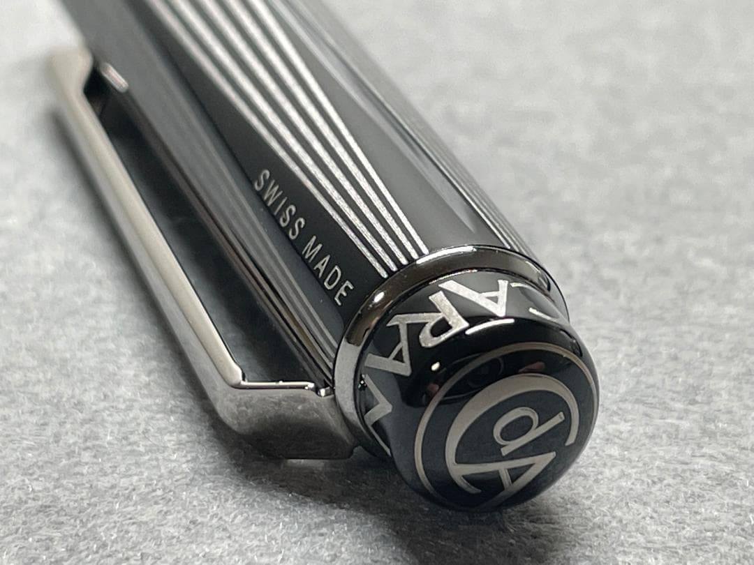 CARAN　D'ACHE(カランダッシュ)RNX.316　PVDブラック　万年筆