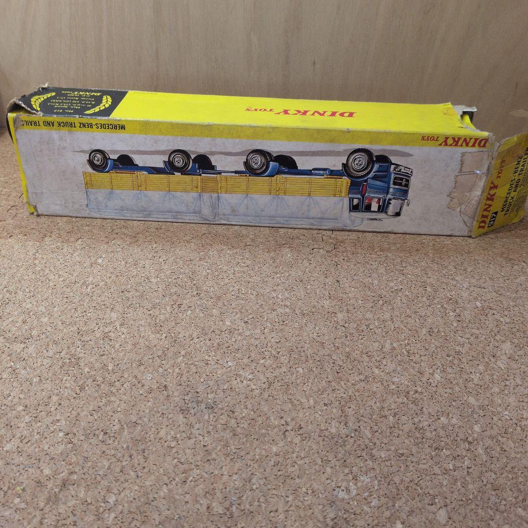 大型 dinkytoys Mercedes Benz Truck&Trailer