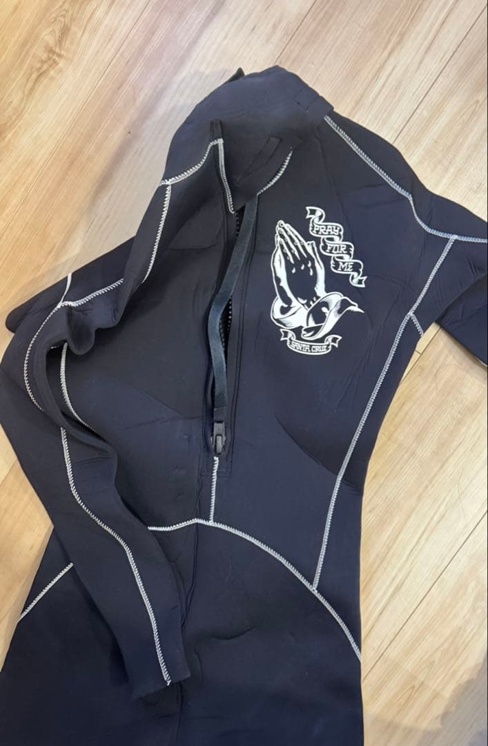 黒 日本プロサーフィン　ウェットスーツ　フルスーツ ジッパー付き フィン付き