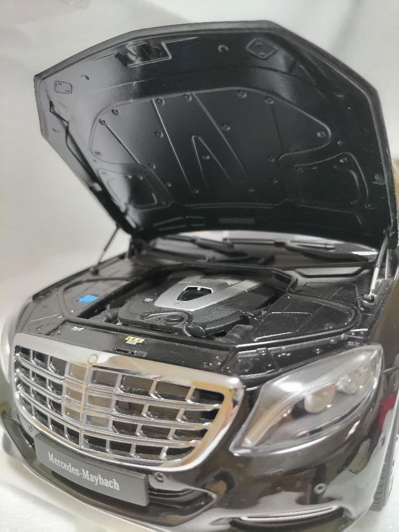 1/18 AUTOart S600 プルマン 黒