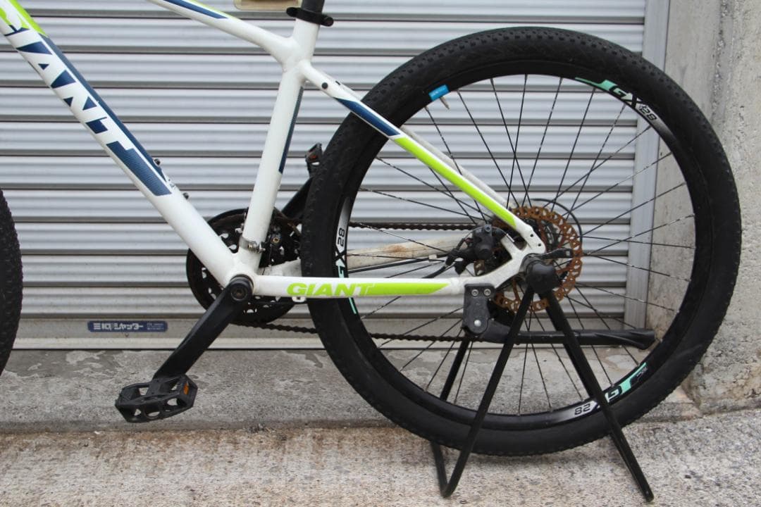 引き取り限定♪人気のGIANT♪ATX♪前後ディスクブレーキ装備で制動力良いです