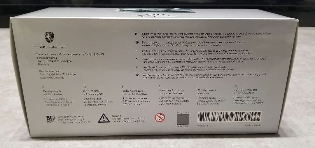 【新品未使用】MINICHAMPS 1/18　ポルシェ 918 スパイダー