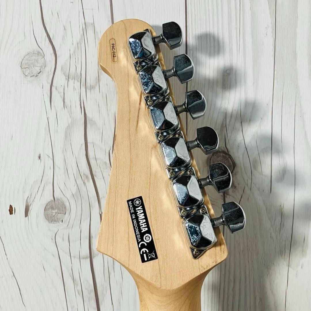 YAMAHA PAC012 ヤマハ エレキギター ソフトケース付 パシフィカ