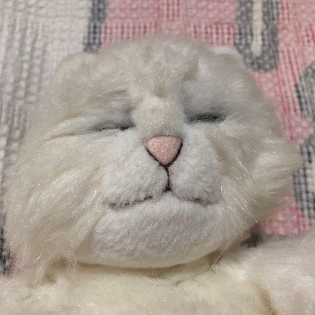 オリエンタルトーイ　ジョリーマンマ　シロネコ　眠り猫ぬいぐるみ　中古品