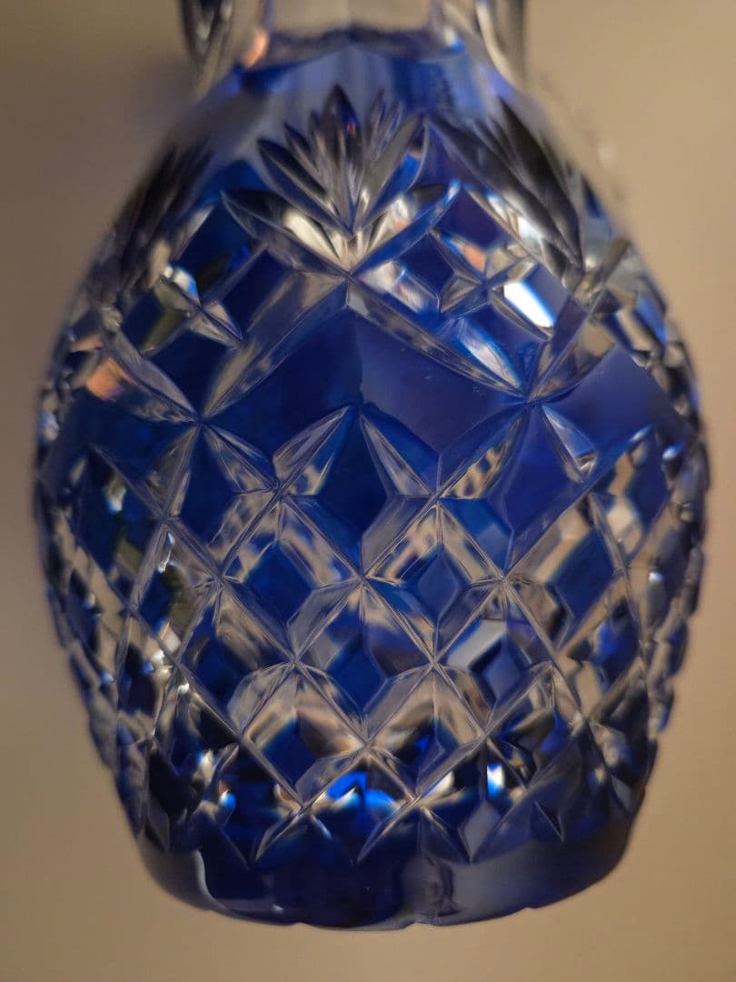 切子 ピッチャー ブルー 手付き