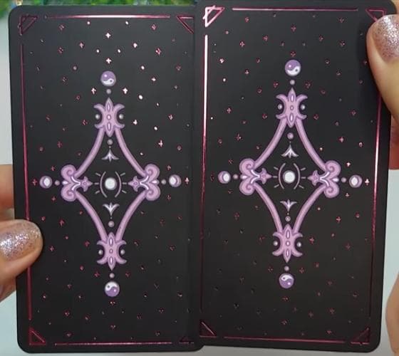 【正規品タロットカード】豪華箔押し仕様✨童話や物語を描いた絵本のようなデッキ