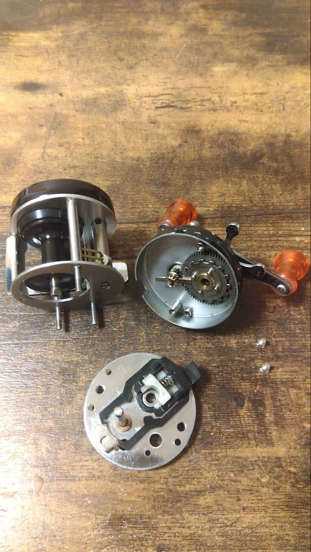 アンバサダー2500C IARサイドカップジャンク品