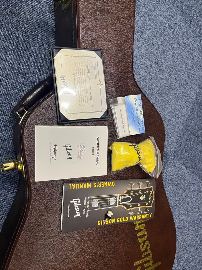 ギター Gibson CustomShop J-45Thermally Aged1966