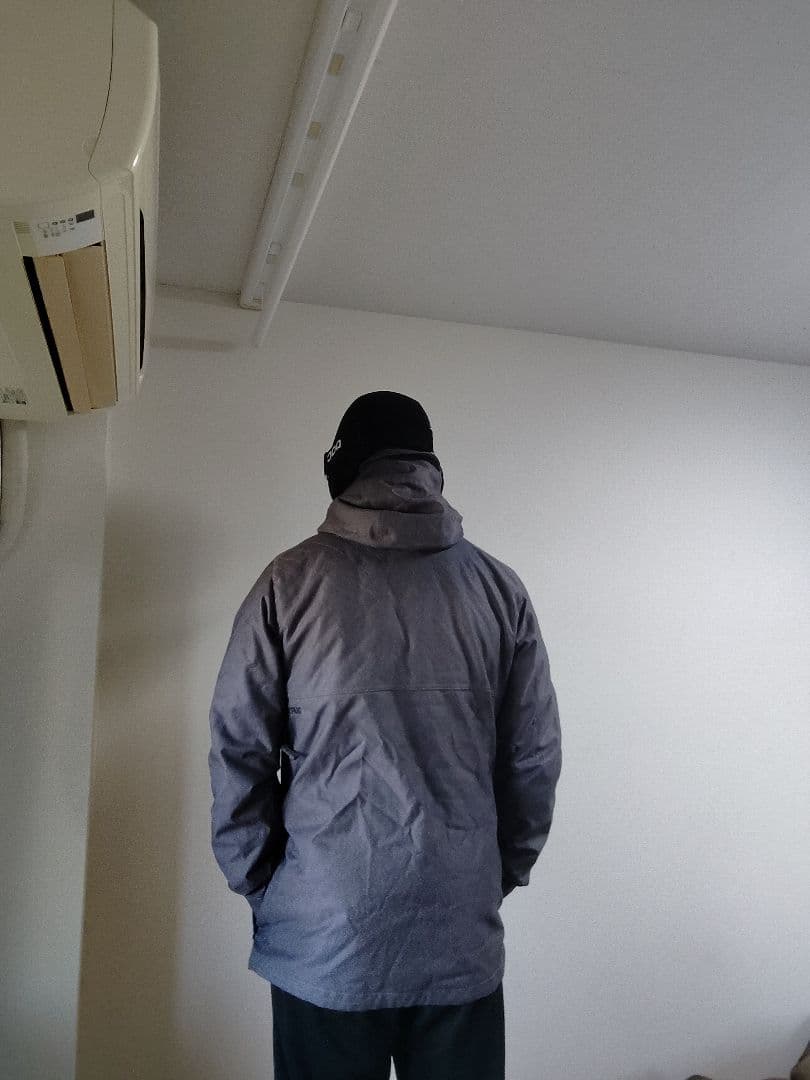 BURTON　スノボウェア　メンズ　ジャケットM