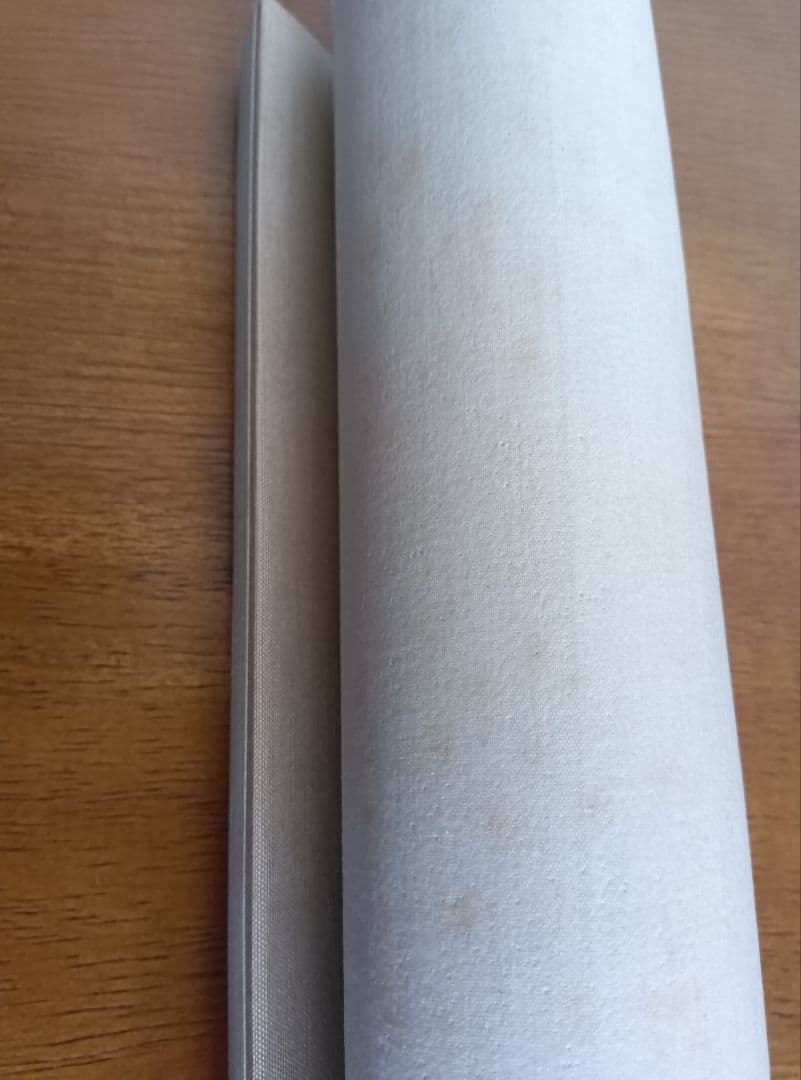 結城素明　題名矢車草　伊勢丹美術部シールあり　二重箱　共箱