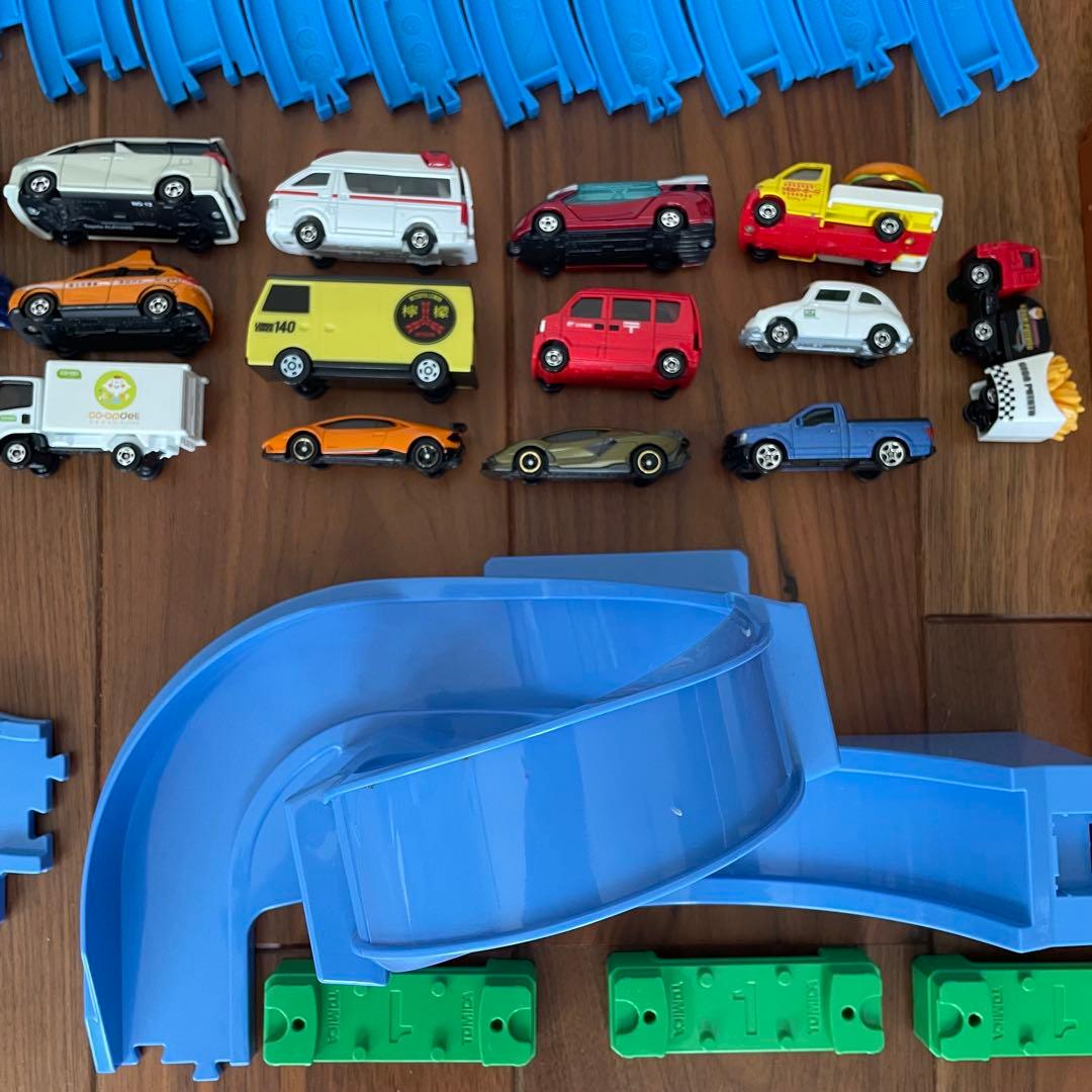 トミカ・プラレール大量まとめ売り