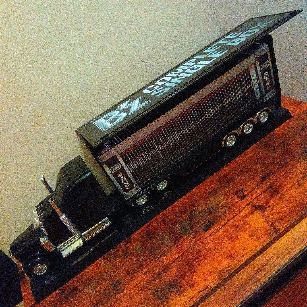 B'z COMPLETE SINGLE BOX トレーラーエディション　入手困難