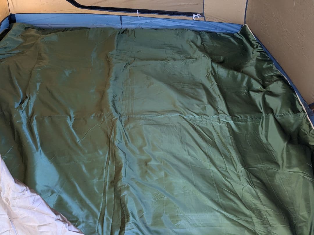 WHOLE EARTH　アースドーム240　グランドシート、フロアマット付