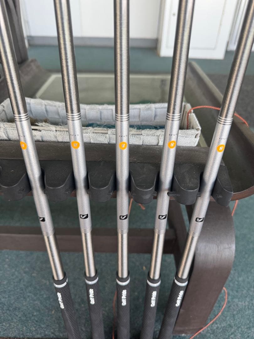 スリクソンzxi5 スチールファイバーi80cw 6, 7, 8, 9,p