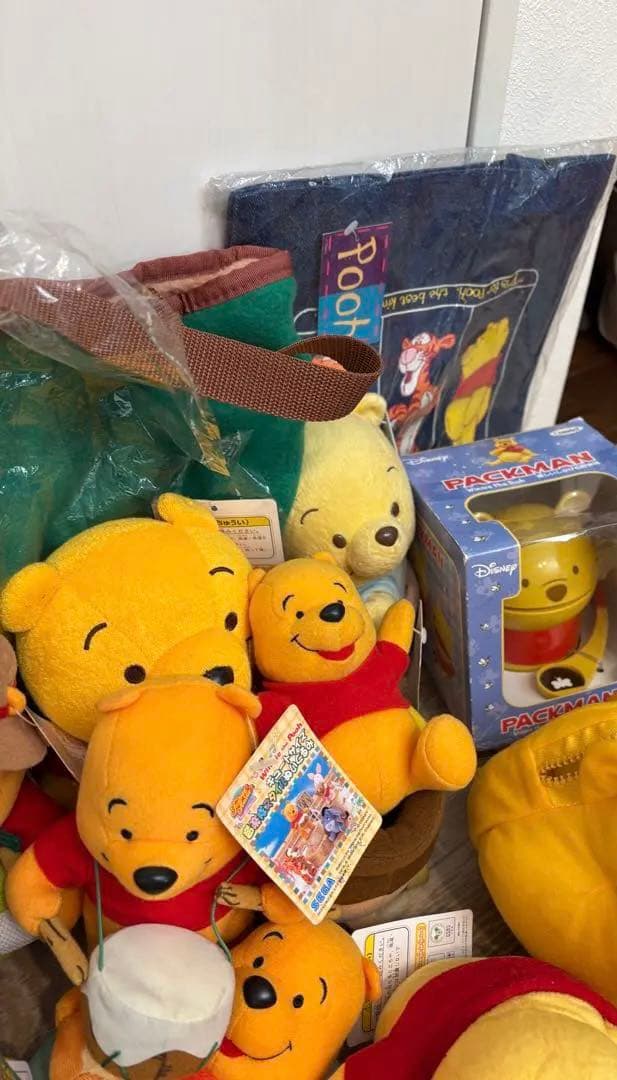 プーさん　イーヨー　ディズニー　まとめ売り　レアな商品あり　ぬいぐるみ　新品あり