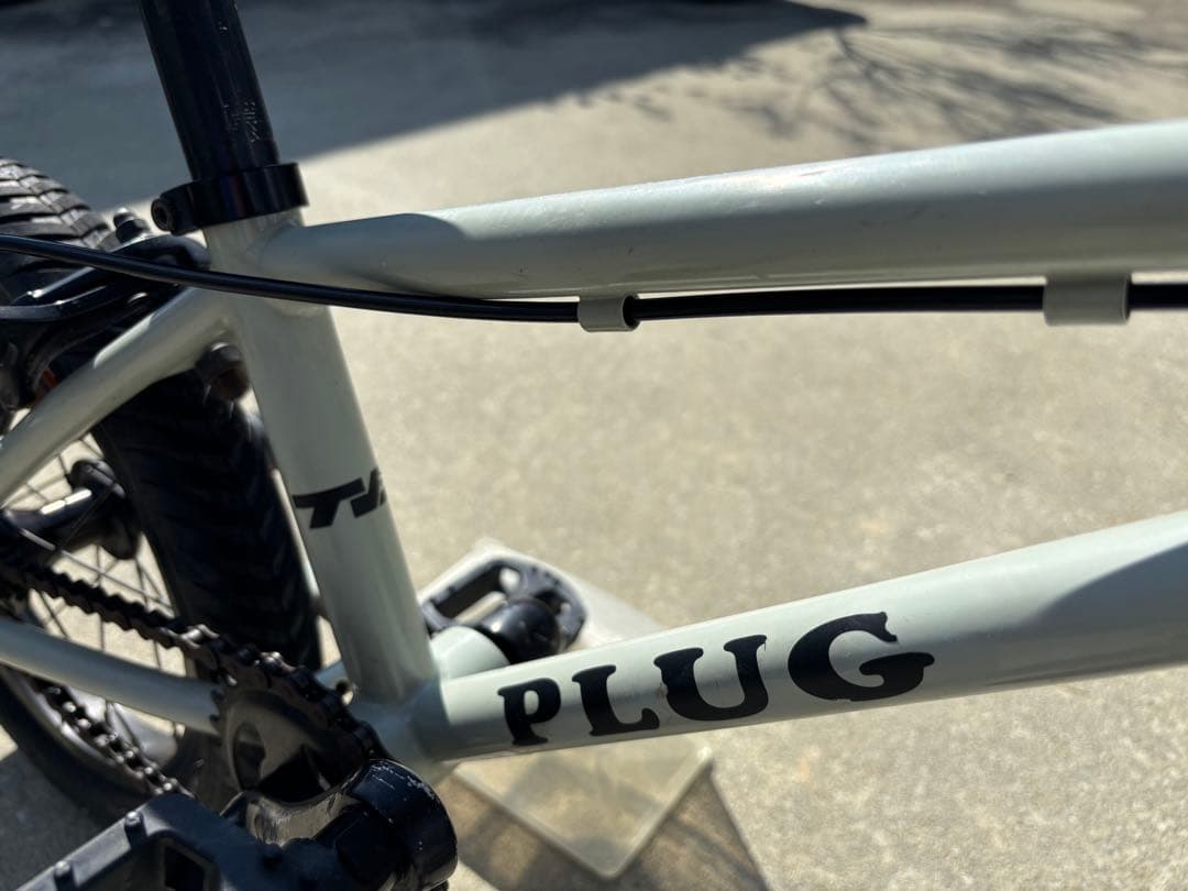TNB BMX キッズ　PLUG14