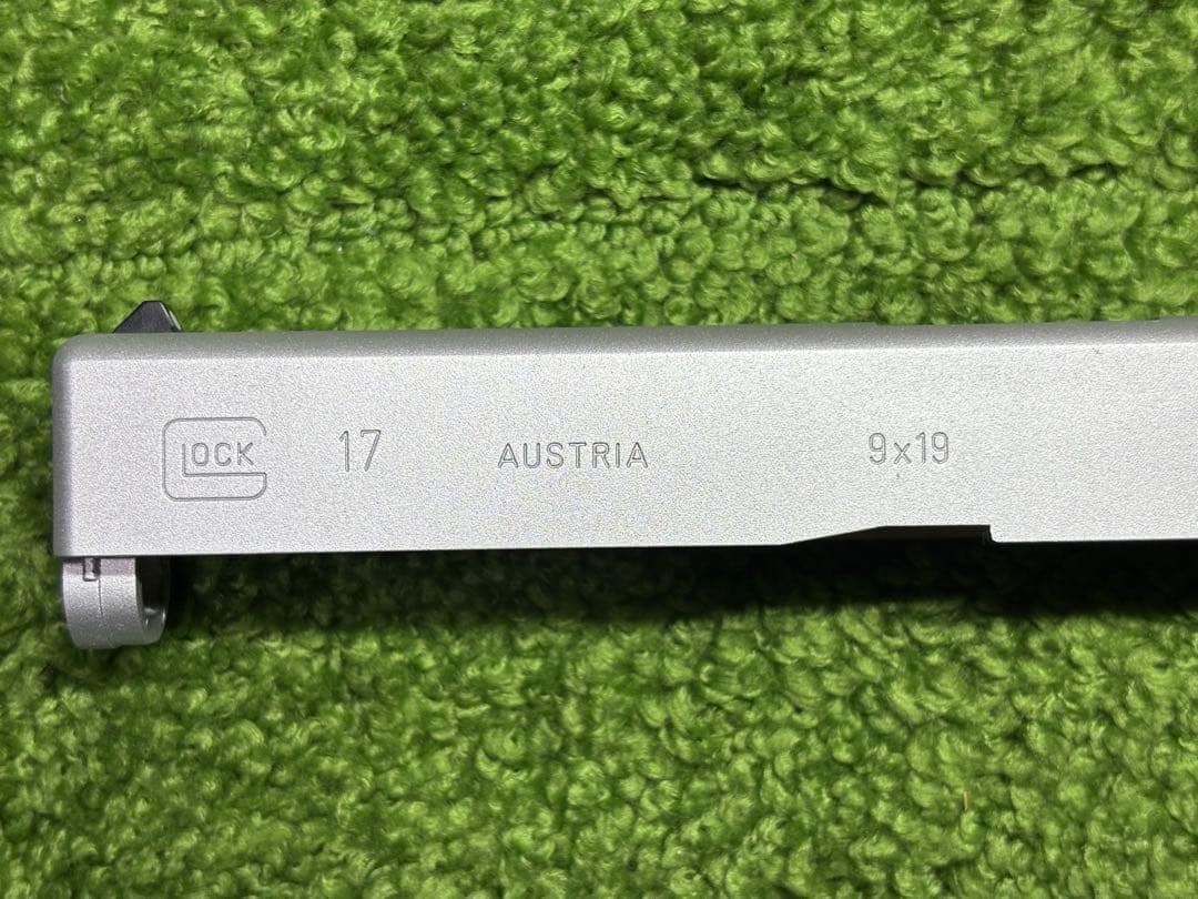 サイドアームズ　東京マルイ グロック17Gen3 スライド　サイト　エンジン付き