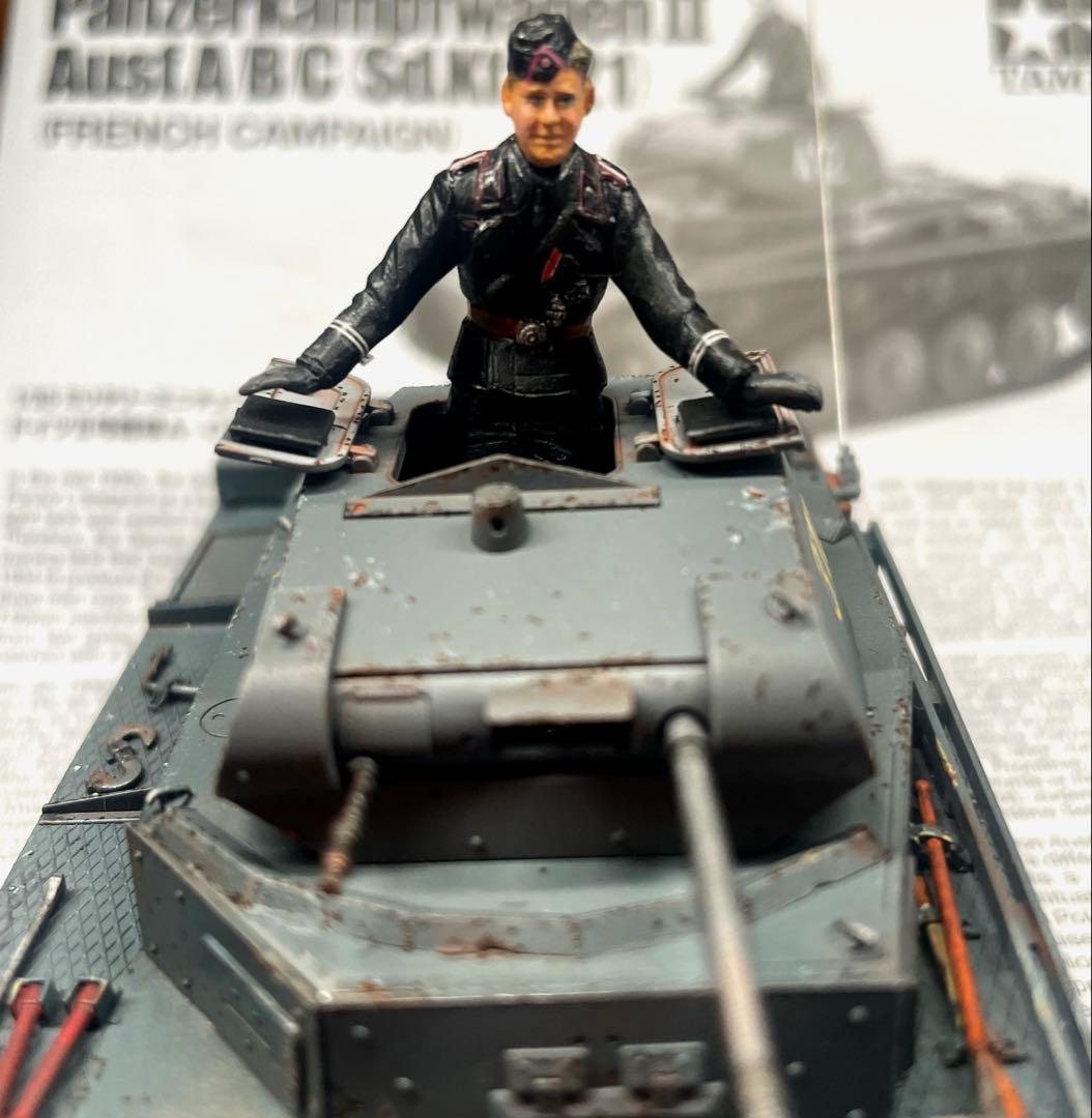 タミヤ1/35ドイツ2号戦車Ａ〜C型組み立て済みモデル