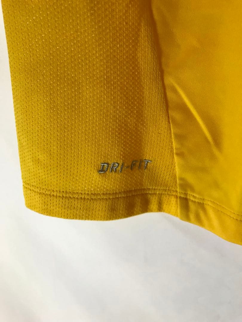 正規品NIKEマンチェスター・シティFC「21」ダビド・シルバ半袖Mユニフォーム