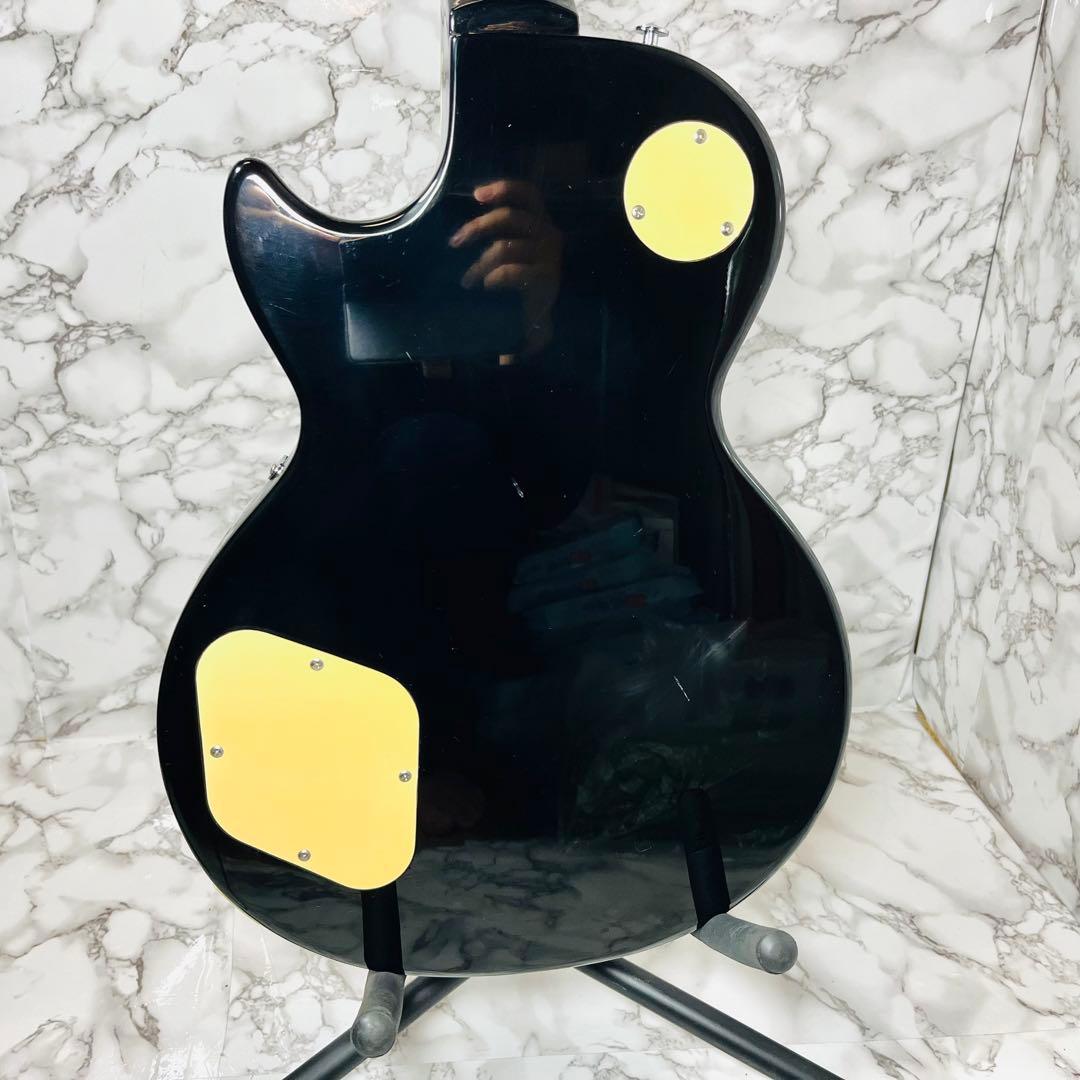 良品　Playtech レスポールタイプ　エレキギター フレイム メイプル