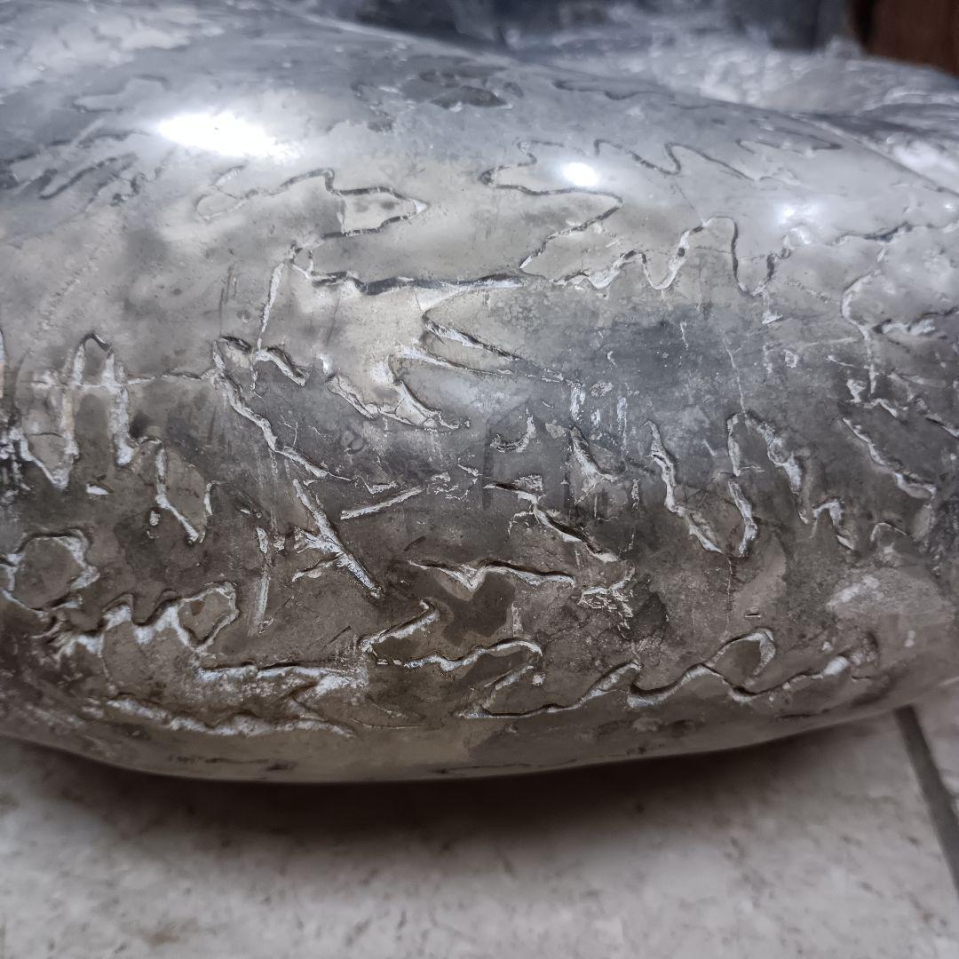 ４５２５）アンモナイトの化石　３０ｋｇ超え　縫合線　鑑賞石　置物