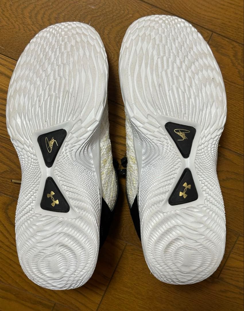 UNDER ARMOUR Curry9 29センチ