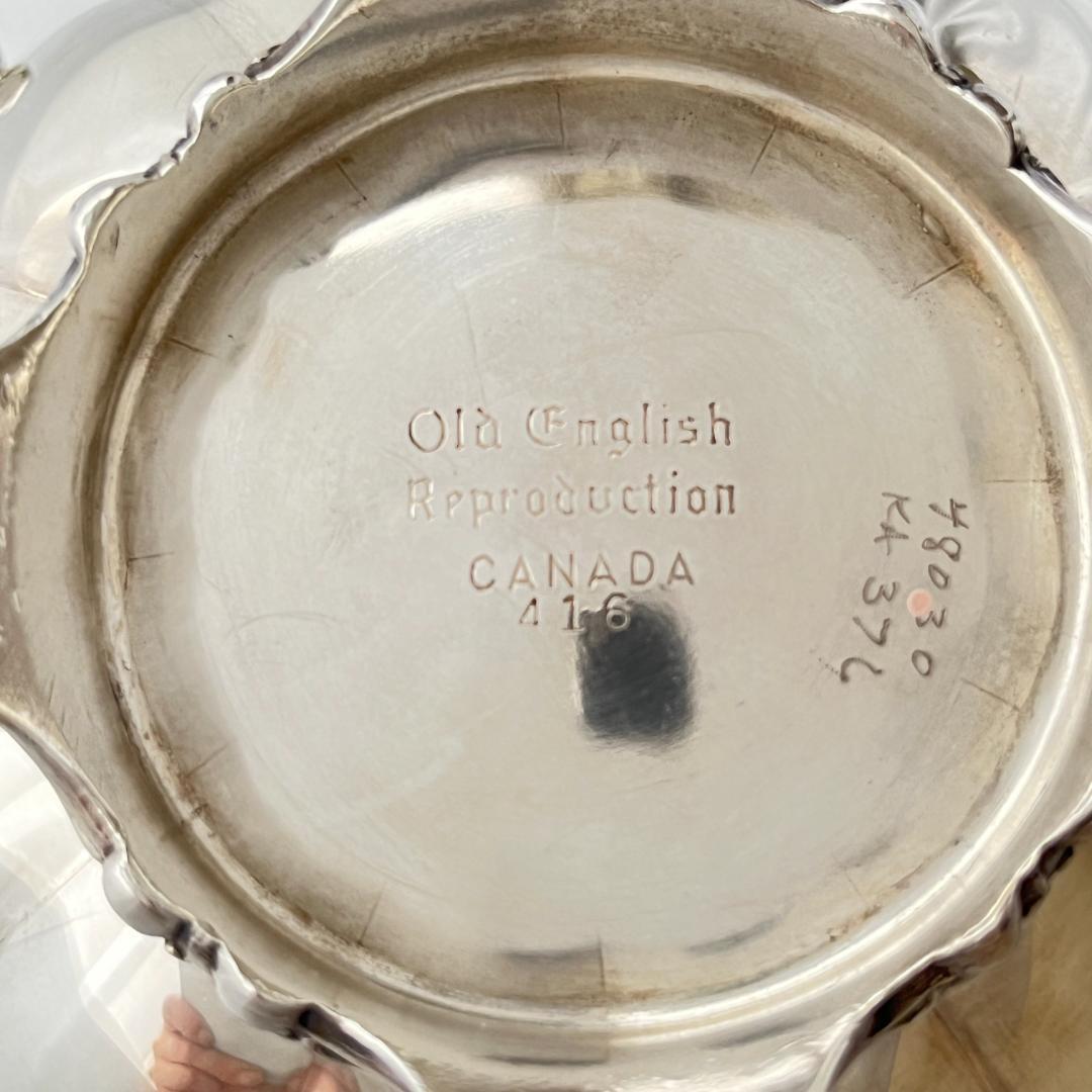 【Old English】メロンフォルムのミルクジャグ / シュガーボウル