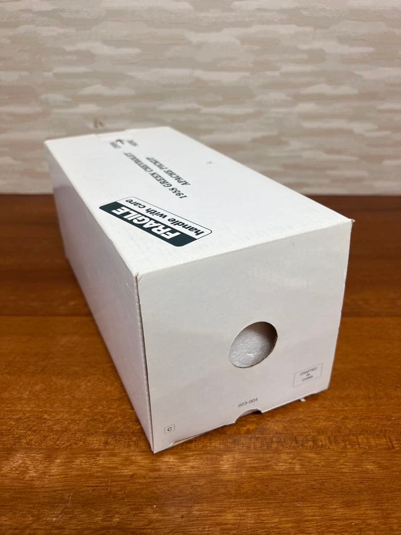 No197 ミニカー1/24 CHEVROLET APACHE PICKUP