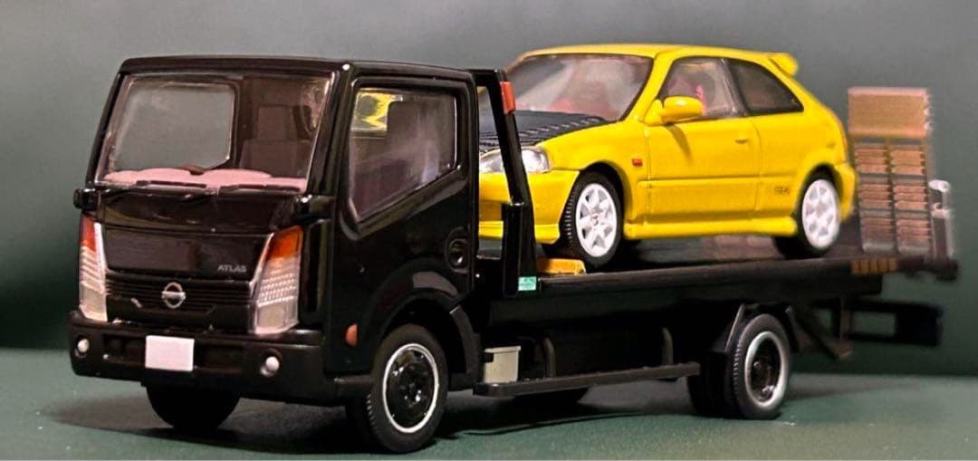 箱あり 香港限定 トミカリミテッドヴィンテージネオ 2台セット