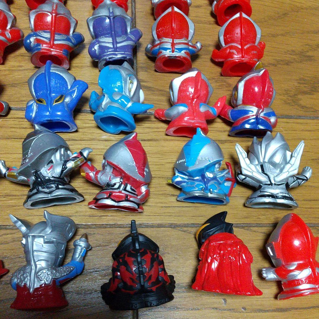 指人形　ウルトラマン　53種　＋　ベリアル　ニセウルトラマン３個セット　ダブリ無