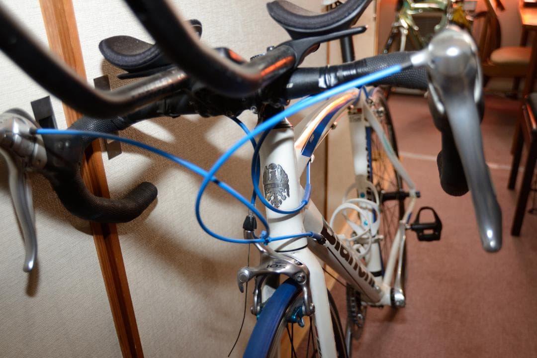 Bianchi ロードバイク 群馬の駅で引渡し