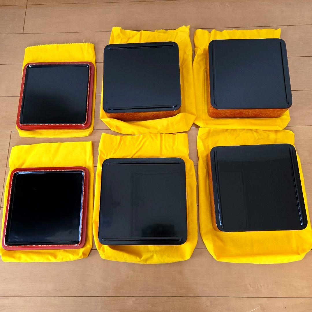 【未使用】輪島塗 四段重 雲錦彫り 詰め網代 沈金 台付き 二枚蓋