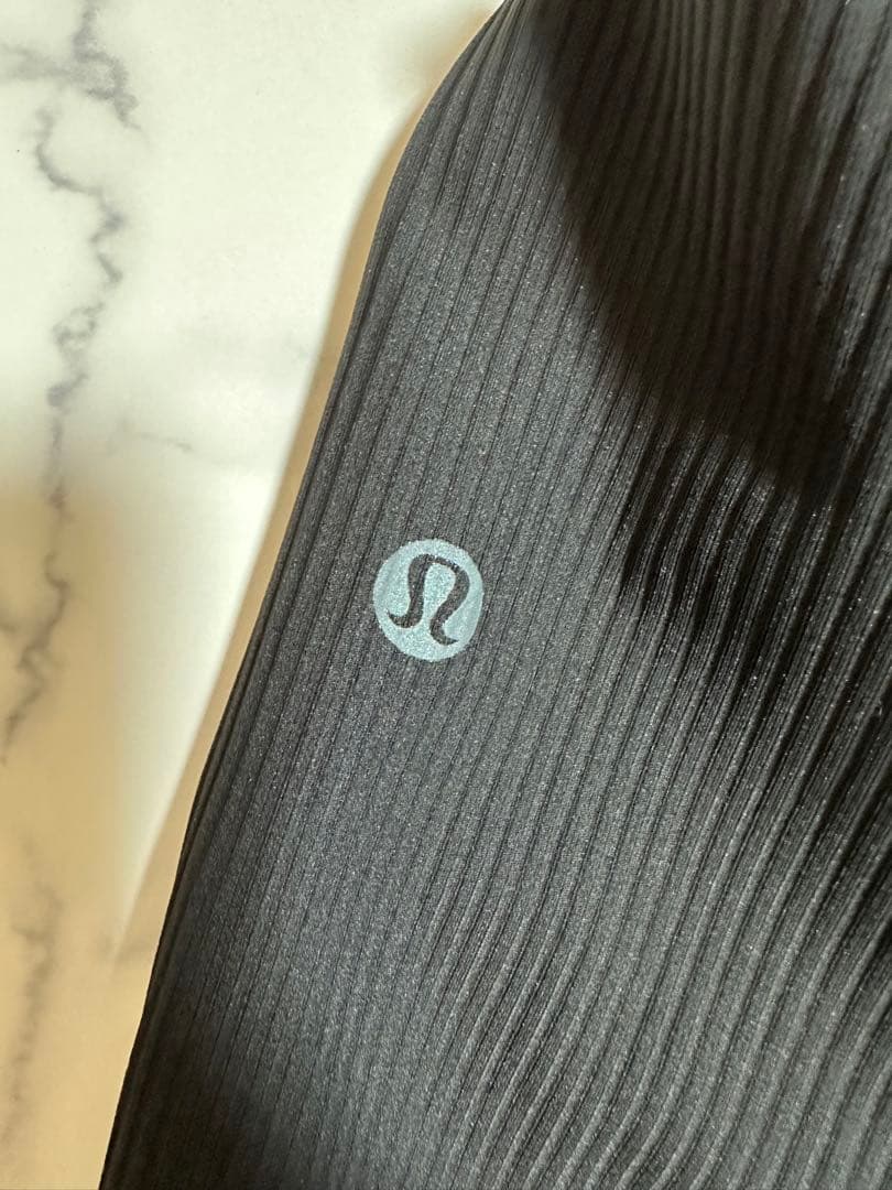 ルルレモン レギンス ヨガ ランニング Base Pace Tight XS