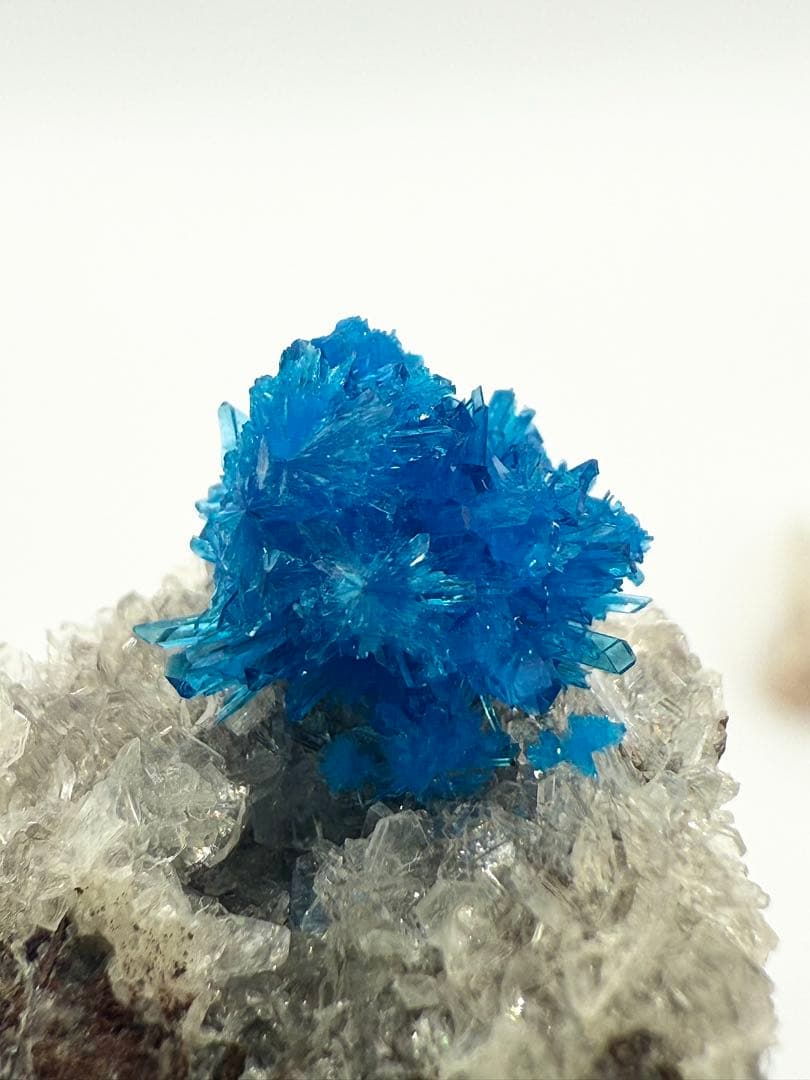 高品質　カバンサイト　インド産　原石　鉱物標本　ペンタゴナイト　鉱石　水晶