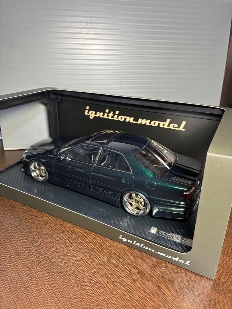 イグニッションモデル 1/18 jzx100チェイサー