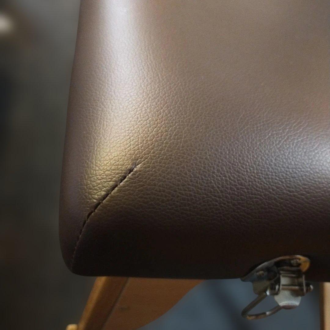 m*r様 折り畳みマッサージベット　施術　エステ　整体ベット　ブラウン　高さ調整