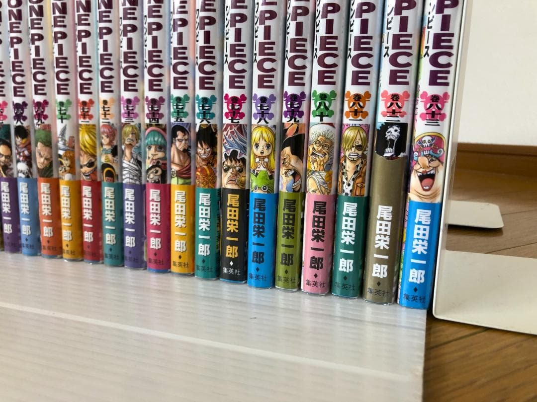 美品　ワンピース　全巻　初版　帯　冊子　コミック　漫画　ガイドブック　ジャンパラ