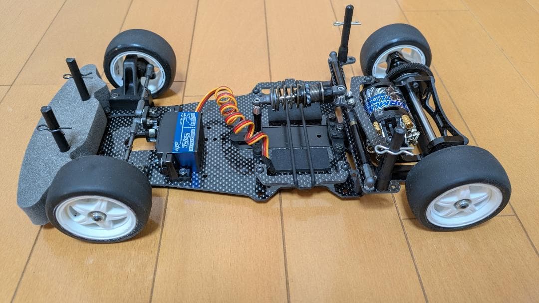 カワダ M300GT2Rシャーシキット おまけ付き