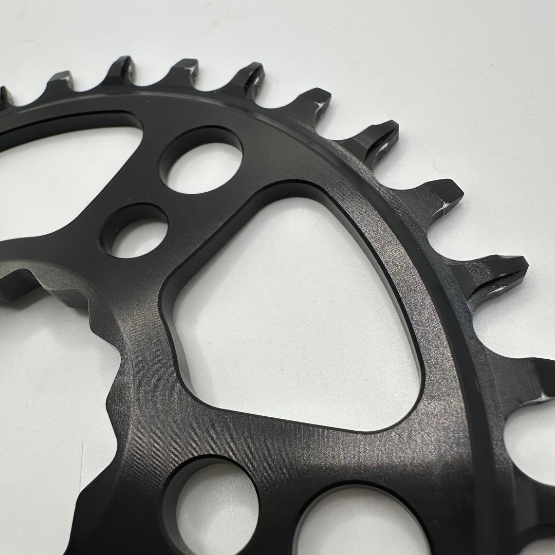 WHITE INDUSTRIES MR30 TSRチェーンリング32T