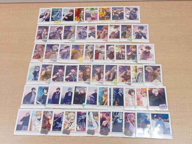 ❶アイナナ 紙類 特典 色紙 ぱしゃこれ 箔押しなど 大量 まとめ売り