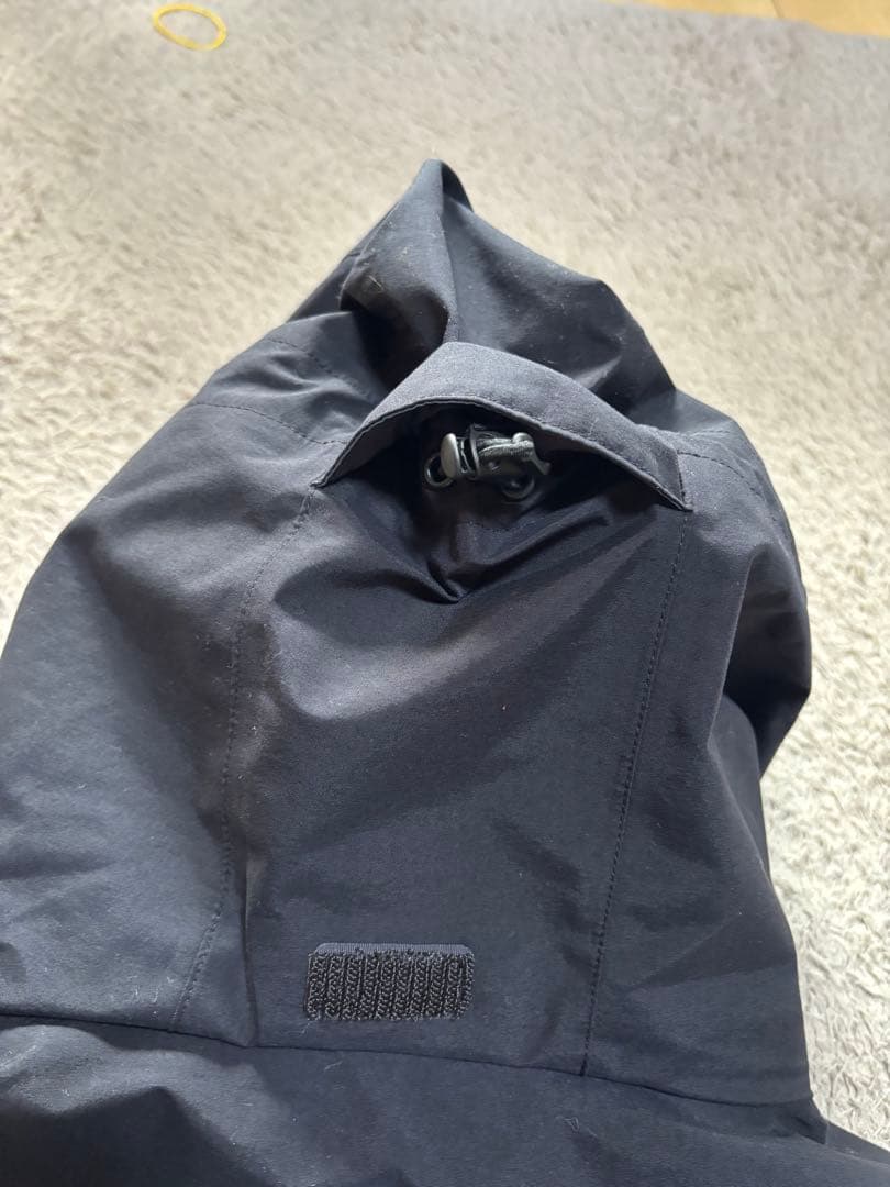 Daiwa ブラック レインジャケット　ゴアテックス