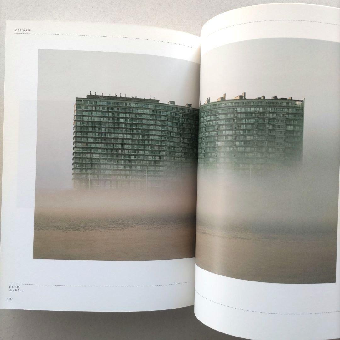 YET UNTITLED/写真集 作品集 洋書