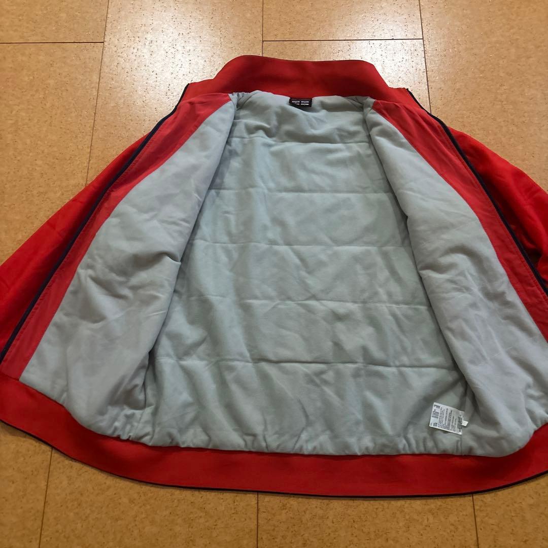 数量限定モデル　人気完売　ヨネックス ヒートカプセル ウィンドジャケット L 赤