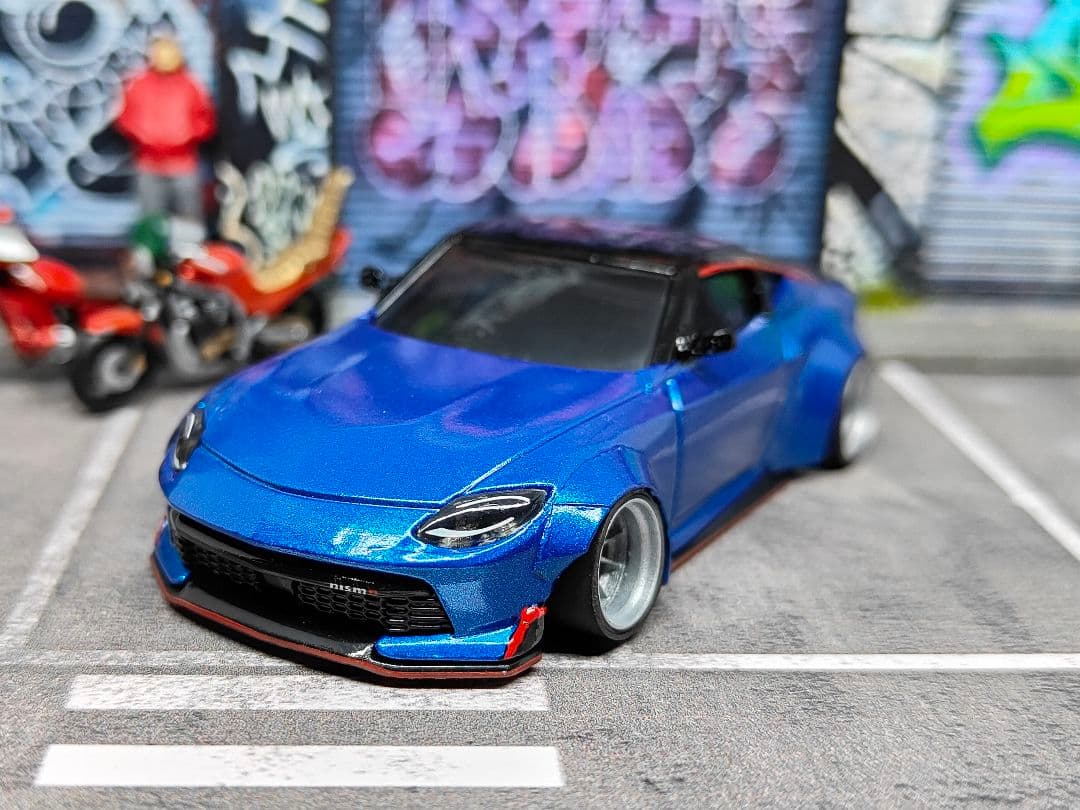 トミカ改造 フェアレディZニスモ オーバーフェンダー 青 深リムホットウィール