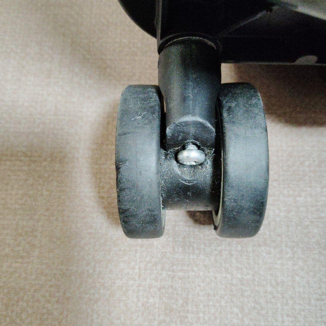 RIMOWAサルサエアー91リットル　ネイビー廃盤品　シール、ベルト付き