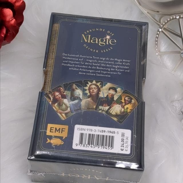 【正規品タロットカード】ドイツの入手困難デッキ✨心と魂に触れるタロット✨金縁