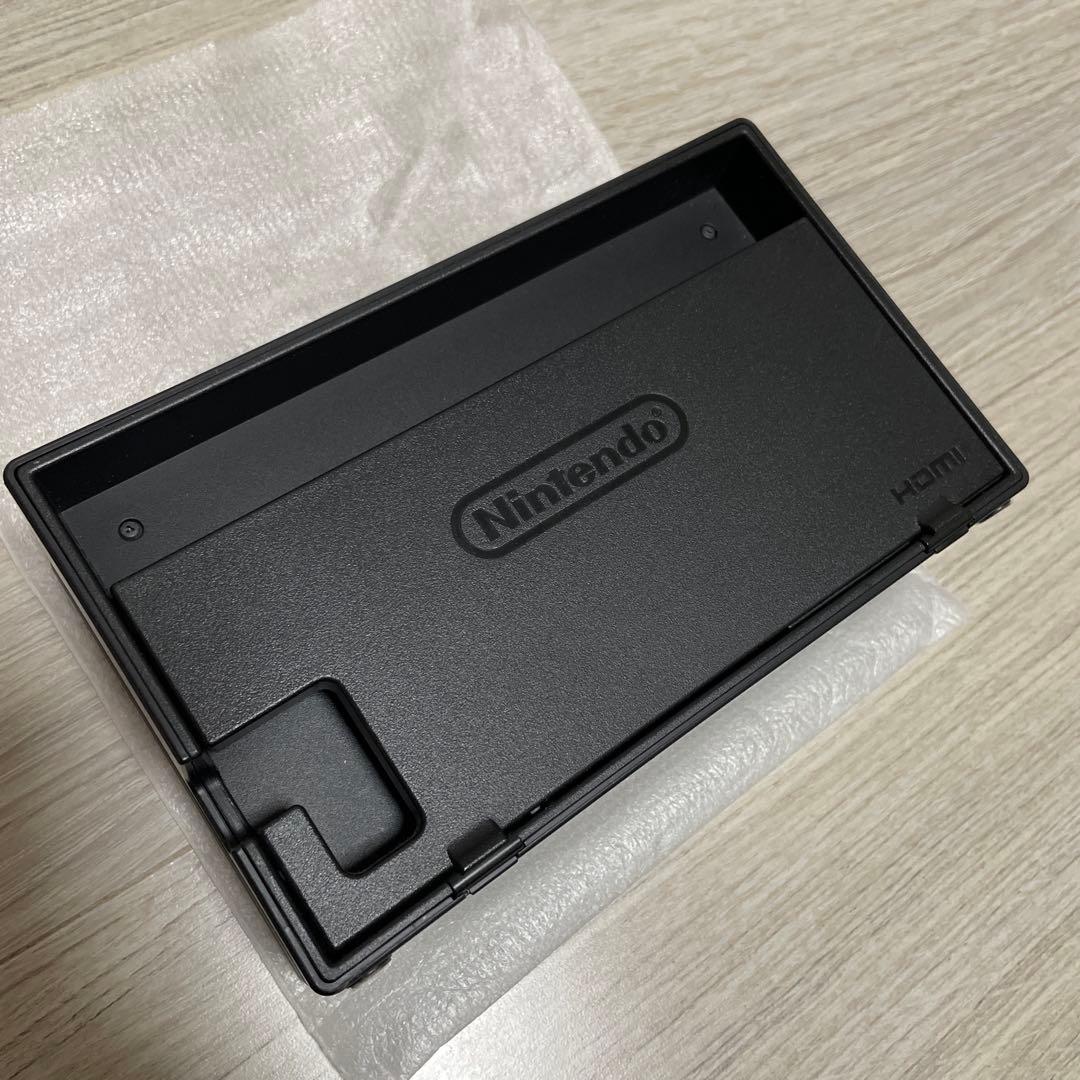 お*ん様 【美品】Nintendo Switch バッテリー強化型　グレー